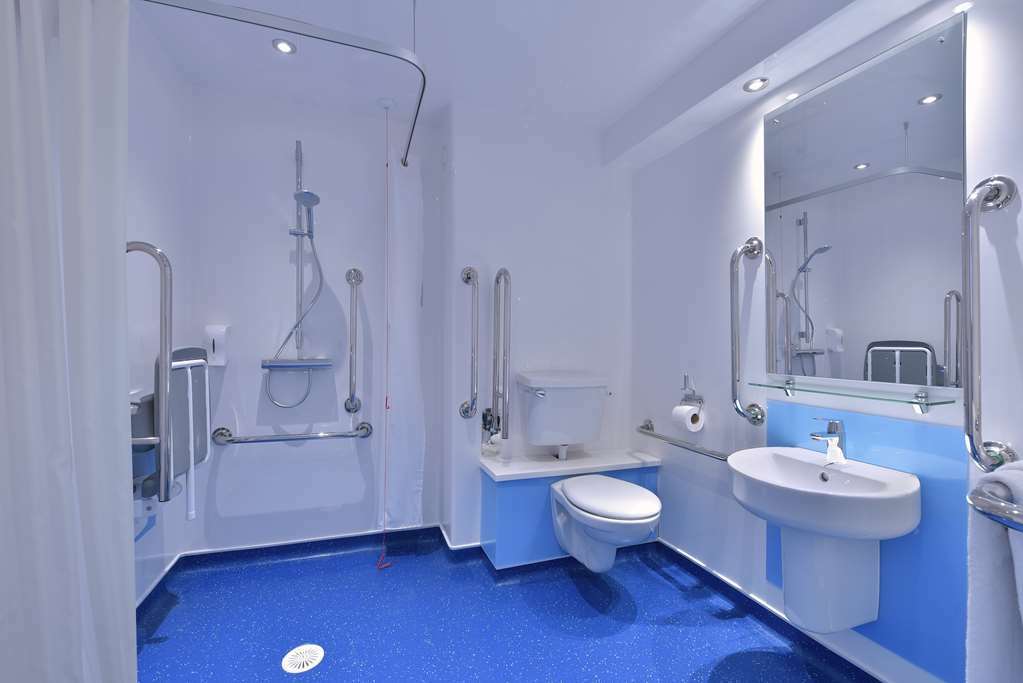 Travelodge Rose Street Edinburgh Room photo